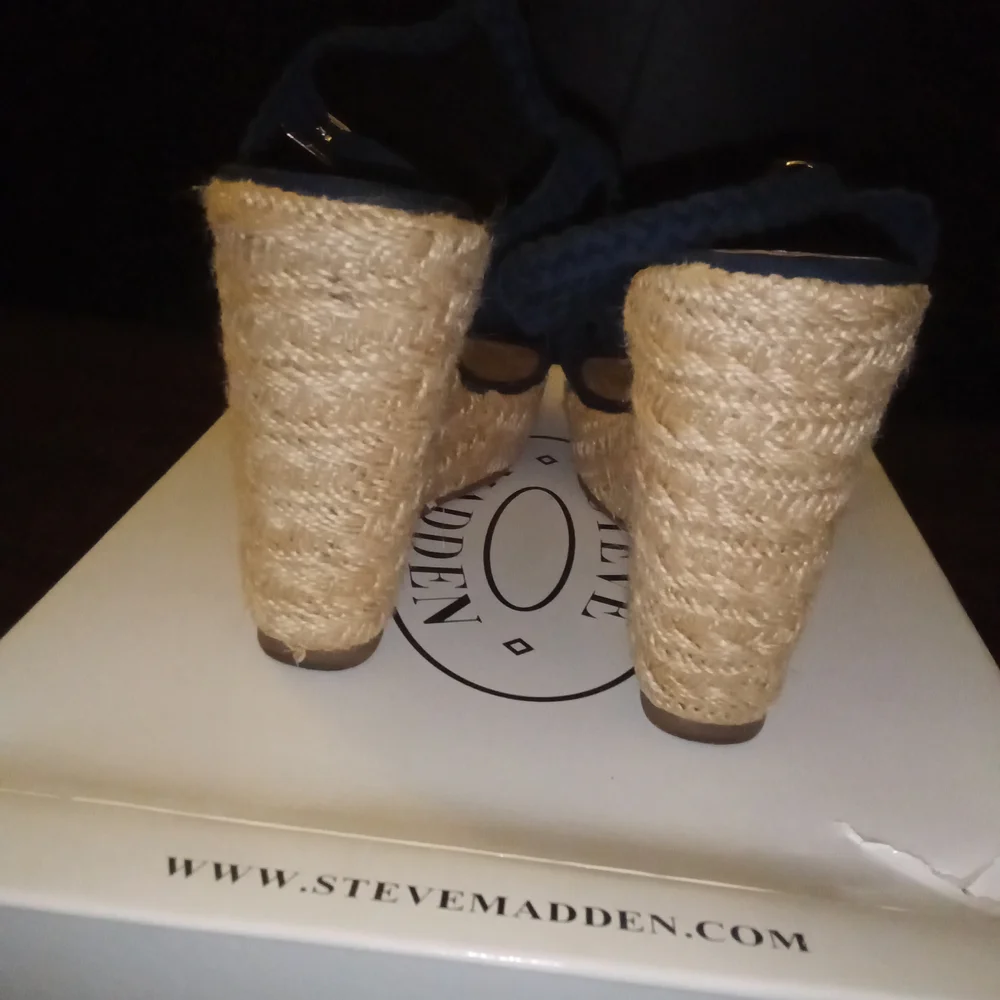 Steve Madden Dark Blue Espadrille Wedge Sandals - Picture 3 of 5